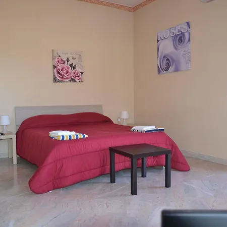 Aeroporto Bed & Breakfast *